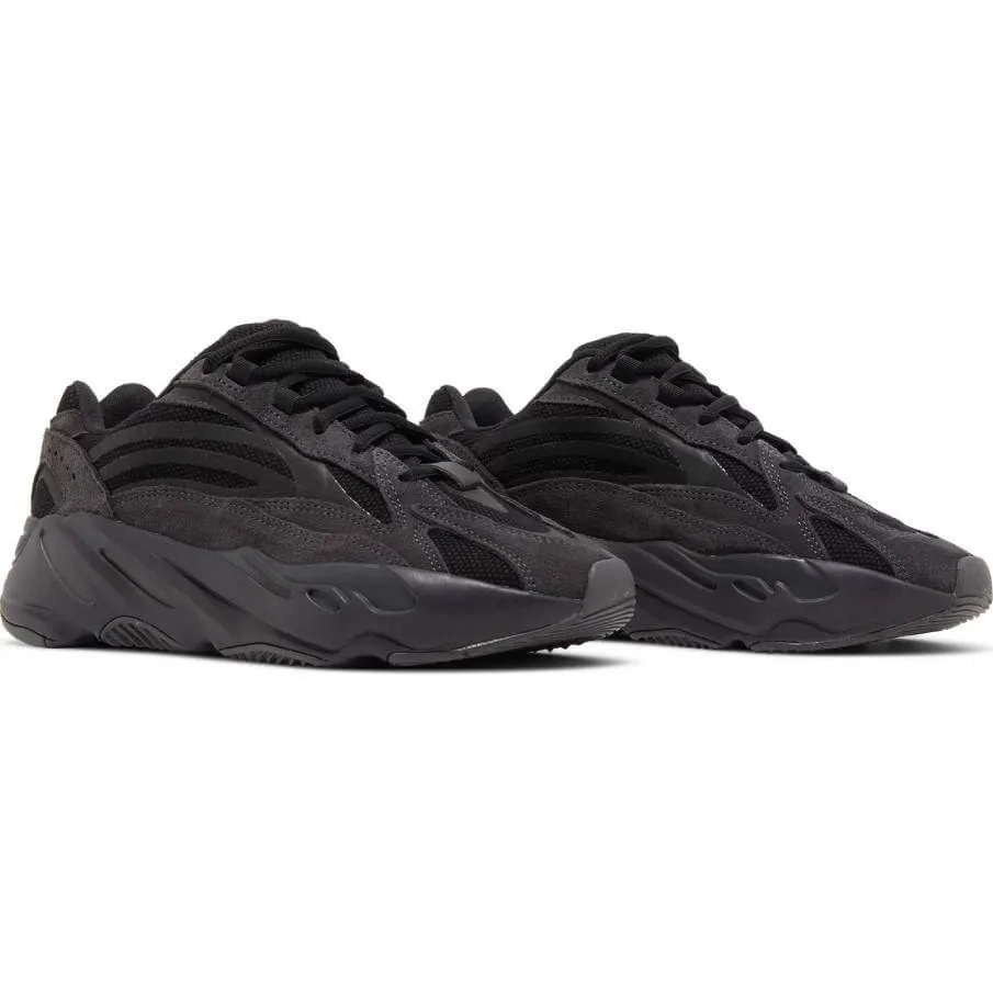 Adidas Yeezy Boost 700 V2 Vanta sneakers, black