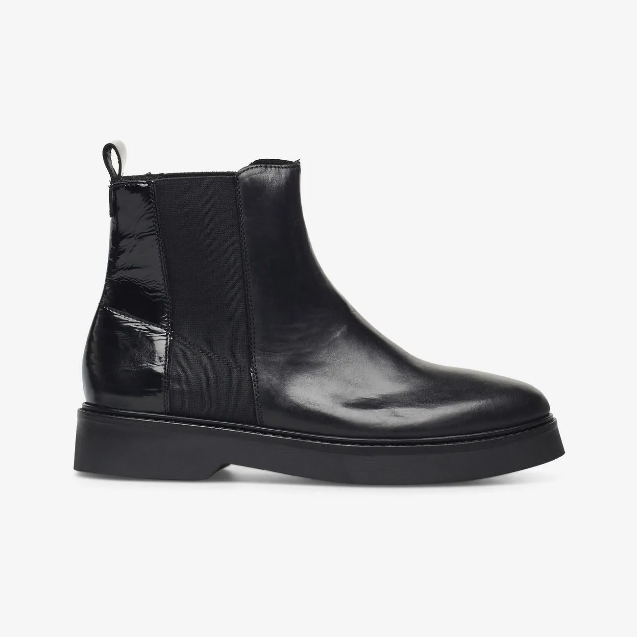 Billie Chelsea Boot (Black)