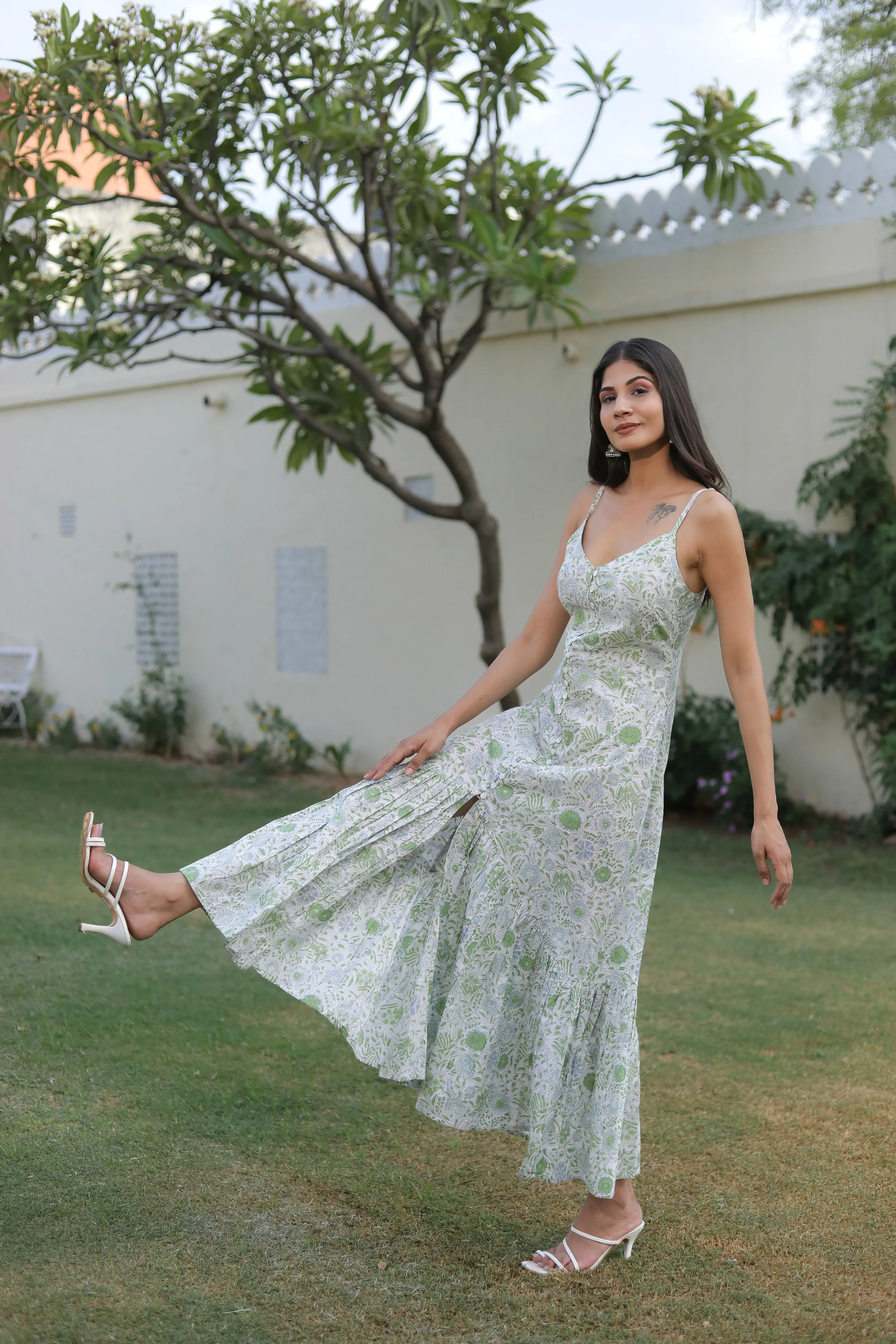 bold look in sage green flowers sleeveless maxi dress