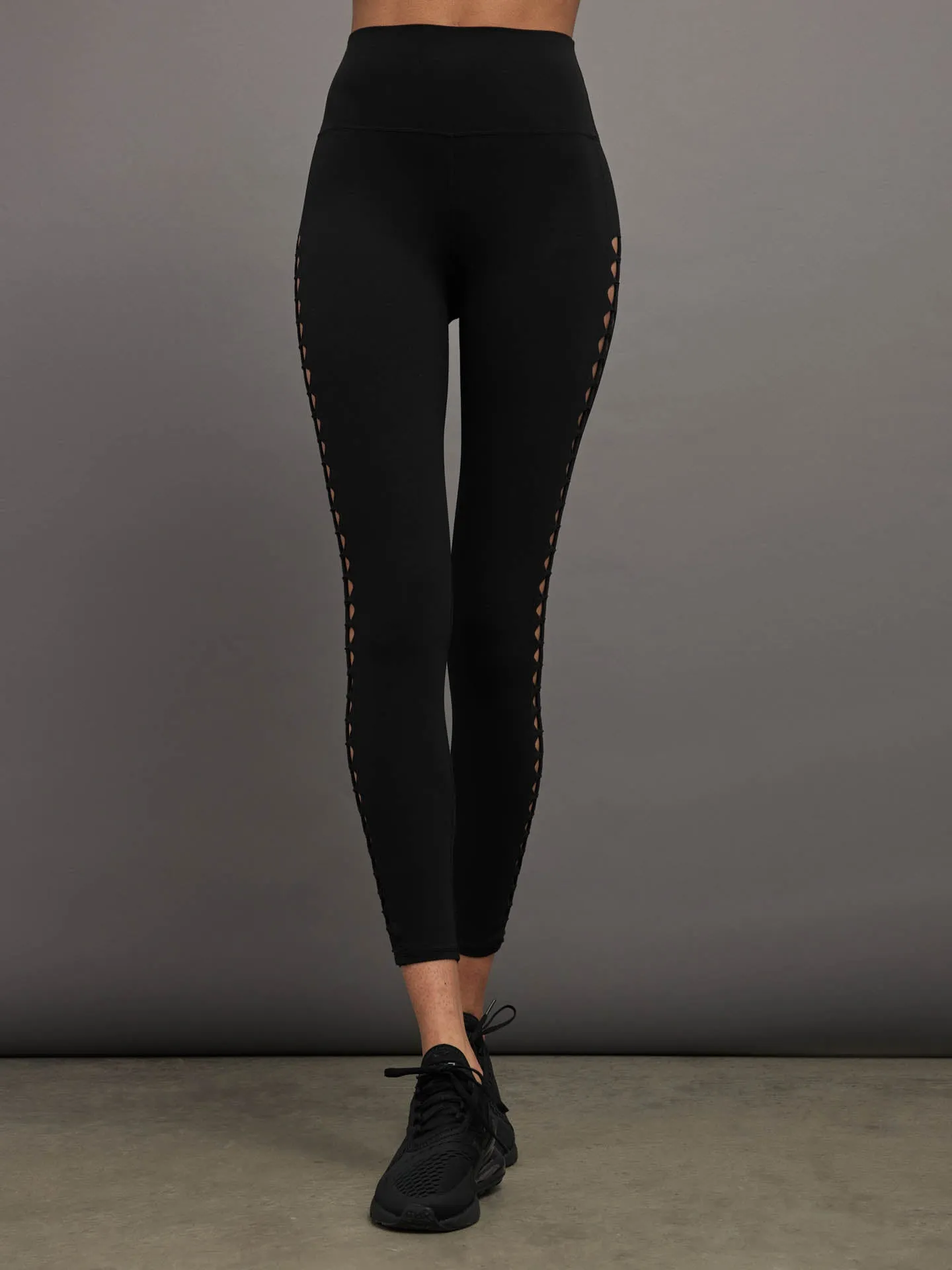 Crochet Legging in Melt - Black