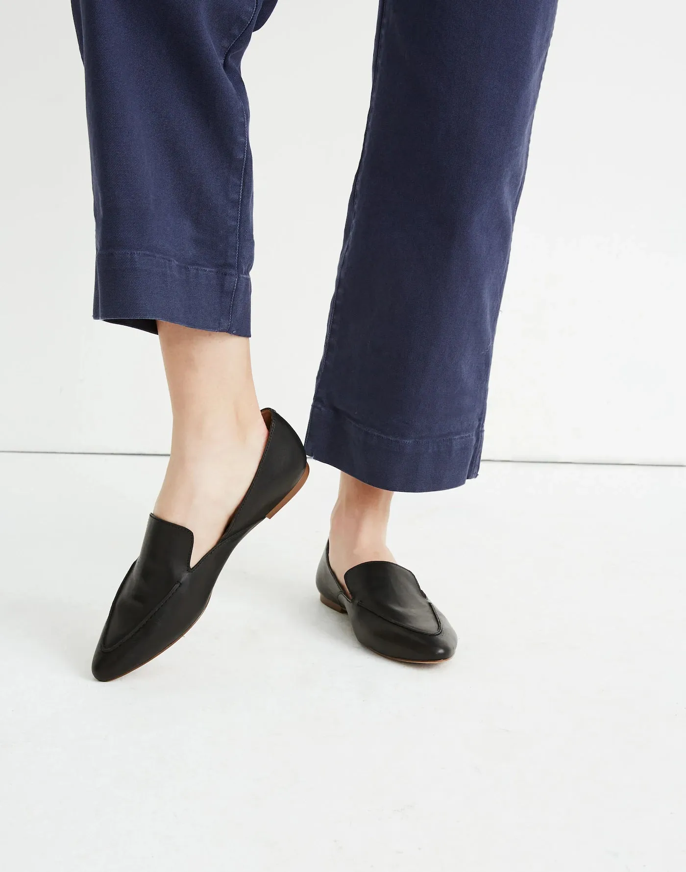 Madewell Black Leather Loafers (6.5)