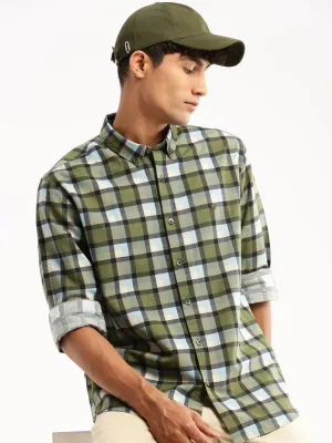 Men Green Spread Collar Tartan Checks Shirt